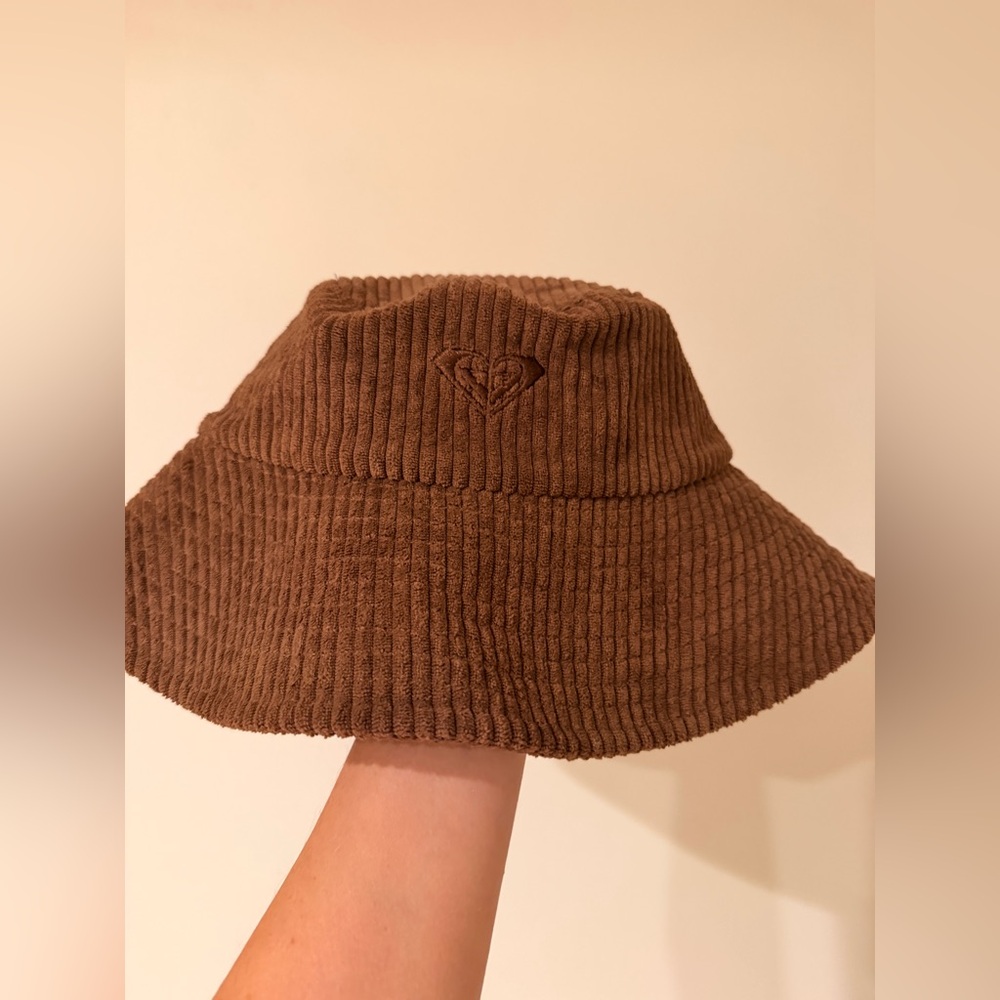Roxy corduroy bucket hat